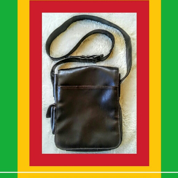 Aldo Handbags - THE MINIMALIST MESSENGER BAG